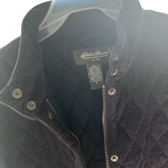 EDDIE BAUER Women’s Black Quilted Corduroy Zip-up Jacket - Picture 6 of 17